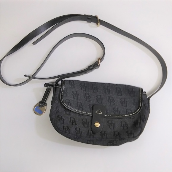 Dooney & Bourke Handbags - Dooney & Bourke Black Canvas Adjust Cross Body Bag